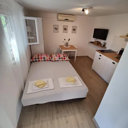 Apartments Bepa Makarska Exterior photo